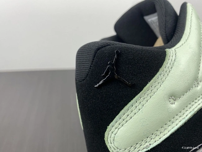 Air Single's Retro Low Jordan Day (2021) DM0803-300 13 0911
